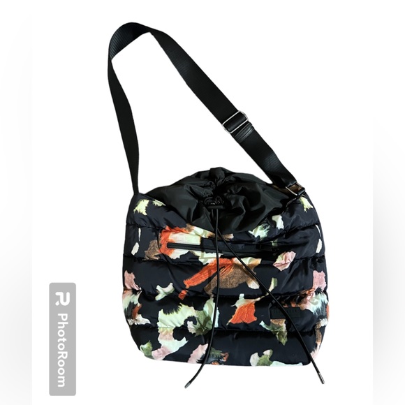 Ted Baker nylon Gianara Forager slouch crossbody messenger large - Picture 3 of 5